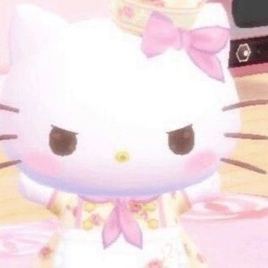 Meet your Posher, Lorena